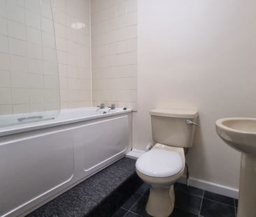 Old Birmingham Road, Marlbrook, Bromsgrove, B60 - Photo 6