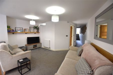 Commercial Street, Gunnislake, Cornwall, PL18 - Photo 4