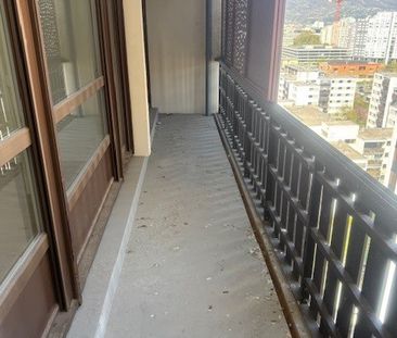 APPARTEMENT T4 REHABILITE - VILLAGE OLYMPIQUE - Photo 6