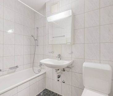 2.5 Zimmer, 72 m², 2. Stock - Foto 4
