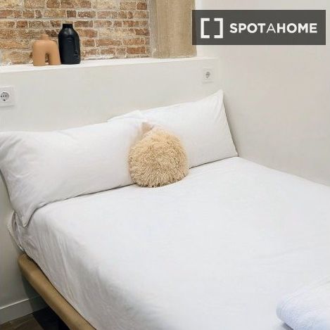 valencia, Valencian Community 46011 - Photo 1