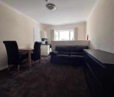 Studio to rent - Photo 4
