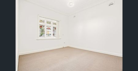 Immaculate Three-Bedroom Family Home with Gas Cook-Top, Double Carport and Single Garage! - Photo 5