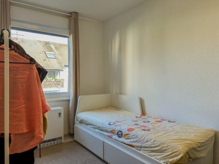 Lichtdurchflutete Balkonwohnung in guter Lage von Bochum Linden! - Photo 3