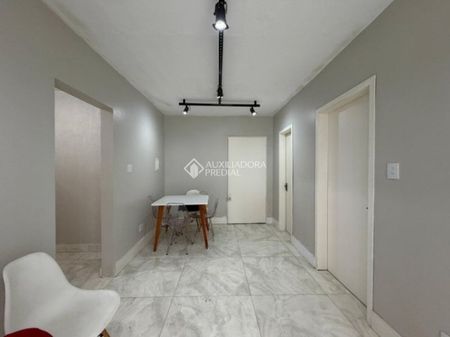 Apartamento com 1 quarto e 38m² para alugar em Azenha, Porto Alegre. - Foto 4