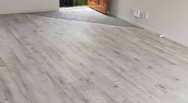 2 Bedroom Manurewa with water Included - Photo 1