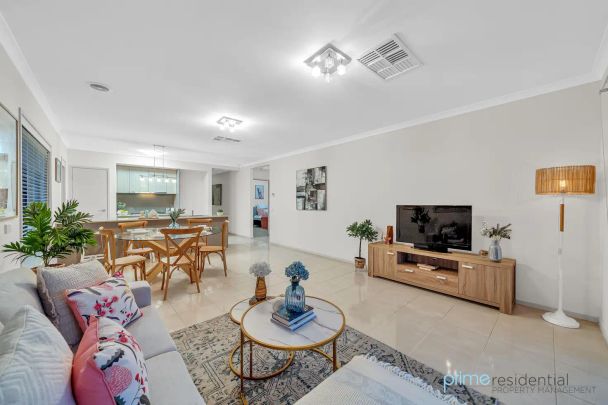 “Modern 3-bedroom family home with all of the features!” - Photo 1