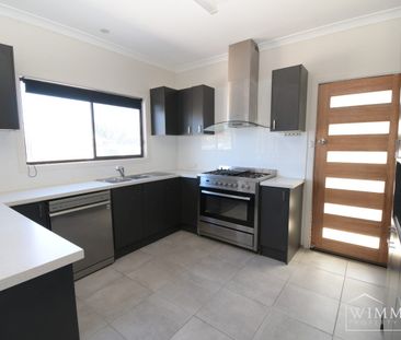 Neat Property Now Avaliable! - Photo 6