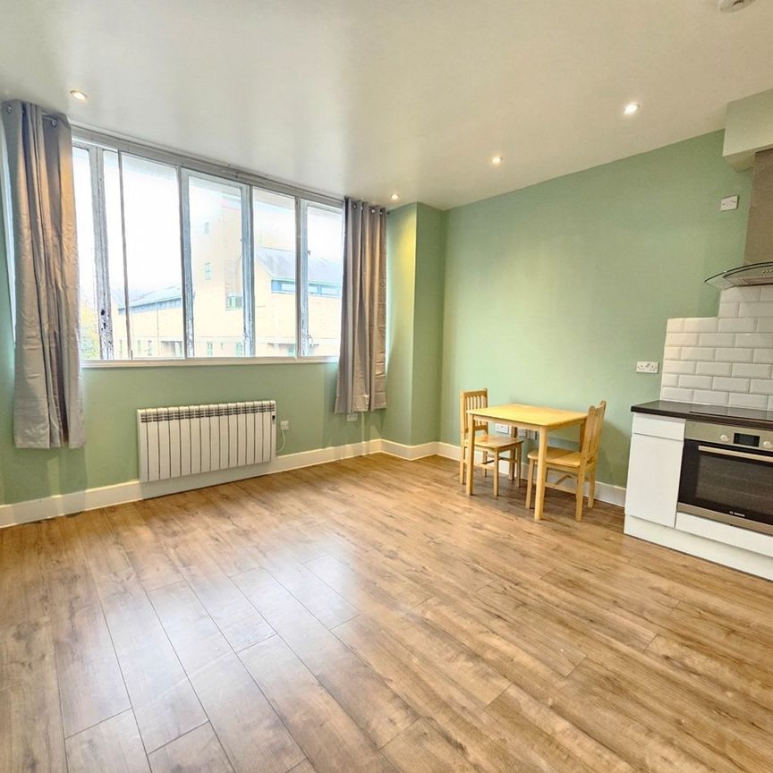 1 Bed Flat, Park Street, LU1 - Photo 1