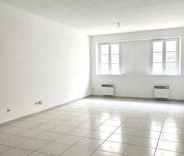 Location Appartement 3 pièces 92m² NEGREPELISSE 82800 - Photo 6