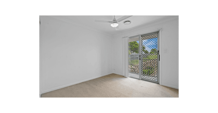 CLEAN, SIMPLE & ELEGANT! - Photo 2