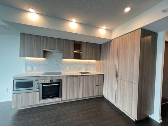 For Lease - 19 Bathurst Street Unit# 1815, Toronto, Ontario - Photo 1