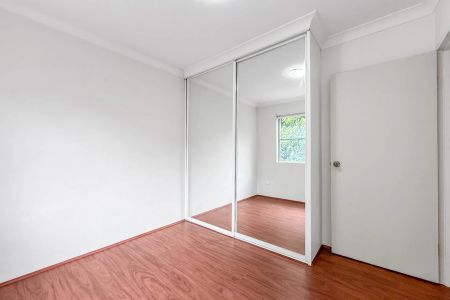 1/100 O'Connell Street, North Parramatta. - Photo 5