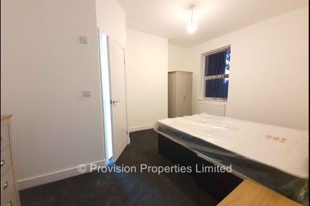 6 Bedroom Student Houses Hyde Park - Photo 5