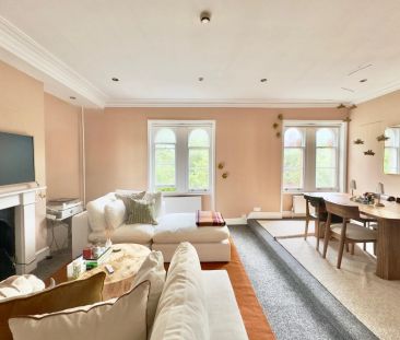 2 Bedroom Duplex - Photo 3