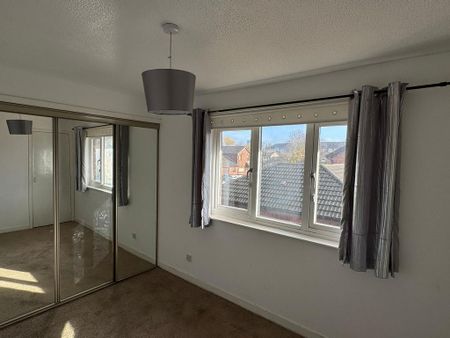 2 bedroom terraced house to rent - Photo 2