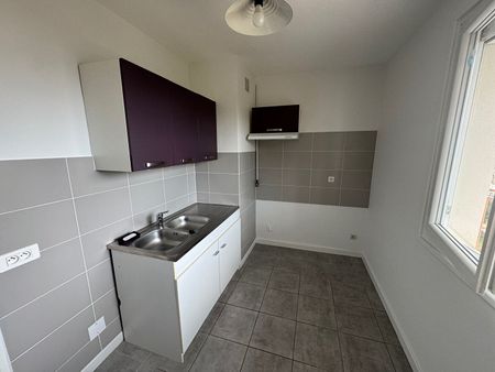 Location Appartement 2 pièces 42m² - Photo 4