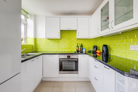 Evesham Way, SW11, London - Photo 4