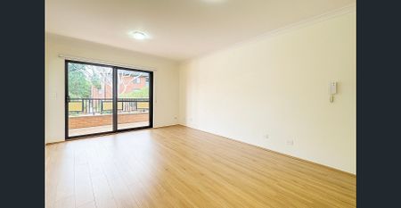 NEWLY RENOVATED - Spacious & Updated 2-Bedroom Unit in the Heart of Carlton - Photo 3