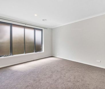 New Haven of Luxury And Convenience within Boxhill High School zone... - Photo 5