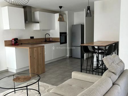 Location Appartement 4 pièces 70 m2 à Villeurbanne - Photo 5