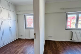 3 Bedroom Apartment with a view, Estrela, Lisboa