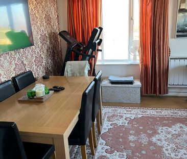 2 Bed Flat, Branagh Court, RG30 - Photo 5