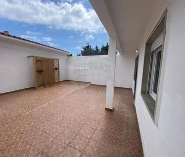Moradia T2 - Photo 2