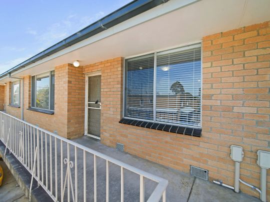 Comfortable & Low-Maintenance Living in Noble Park - Photo 1