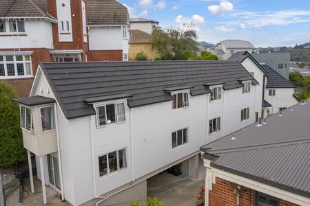 Studio Room Available Now till 31st December 2025 - Photo 5