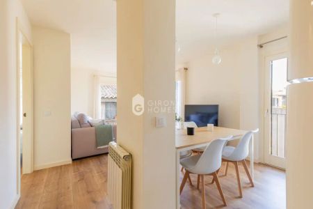 Apartamento de alquiler en Centre - Barri Vell - Photo 2
