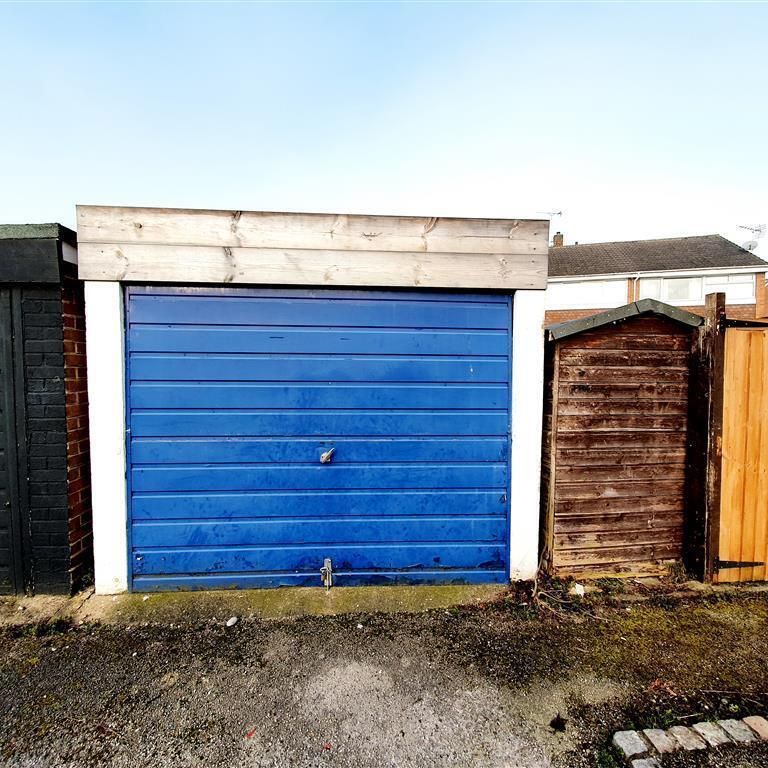 Harper Avenue - Photo 1