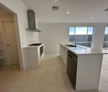 Coastal Living Awaits! - Photo 6