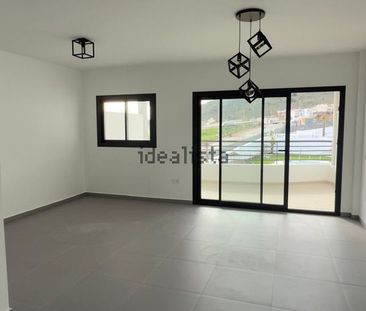 Alquiler de ático en Calle Hibisco - Photo 3