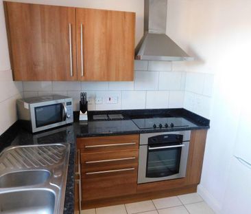 2 bedroom apartment to rent - Photo 6