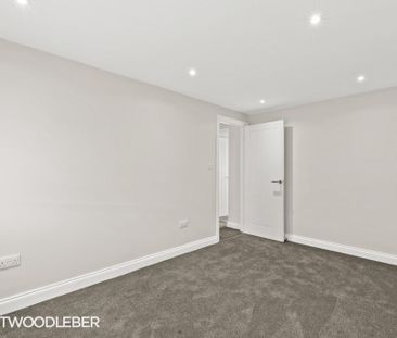 3 bedroom ground floor maisonette to rent - Photo 5