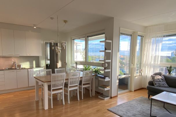 Piruettvägen, Hägersten - Photo 1