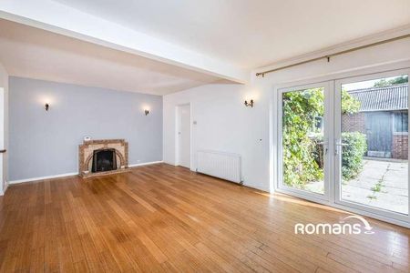 London Road, Twyford, Reading, RG10 - Photo 3