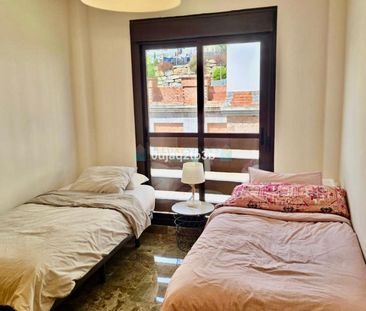 Penthouse for rent in Selwo, Estepona - Photo 3