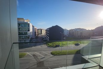 Apartamento T1 - mobilado e equipado - numa das zonas mais privilegiadas da cidade de Aveiro