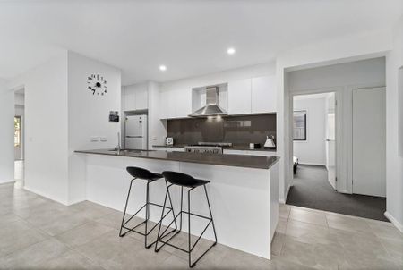 Grandeur in Mickleham: Your Dream Home Awaits - Photo 3