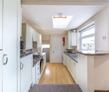 5 bedroom maisonette to rent - Photo 6