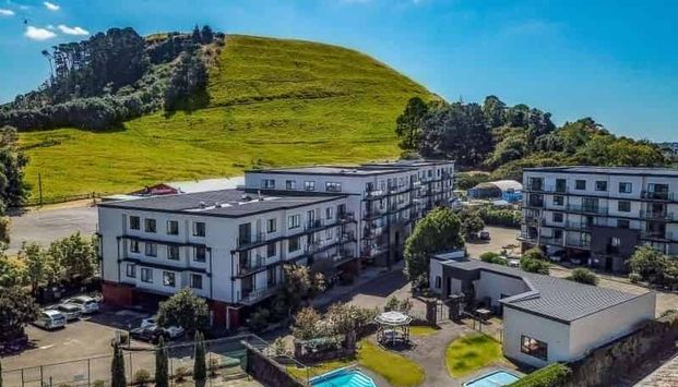 Mountain View Apartments - Photo 1