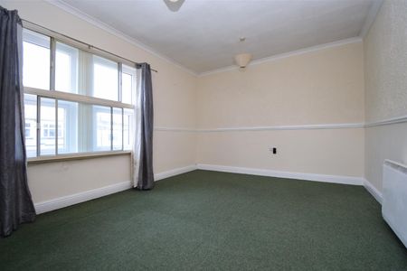 122 Church Road, Normanton - Photo 3