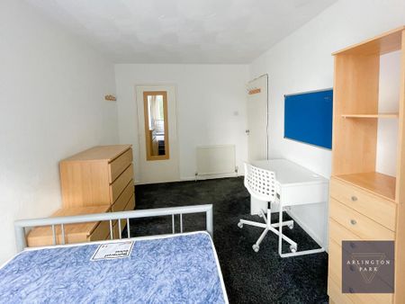 4 bedroom private hall to rent - Photo 5