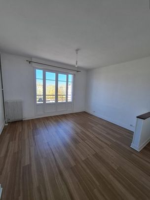 Location Appartement 3 pièces 63m² - Photo 1