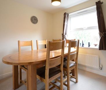 3 bedroom terraced house to rent - Photo 2