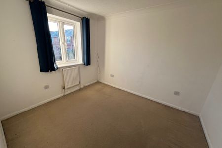 Clover Gardens - Photo 4