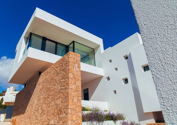 Luxury Detached House for rent in Santa Eulària des Riu, Spain