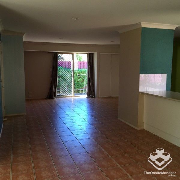 Add New Listing - Photo 1